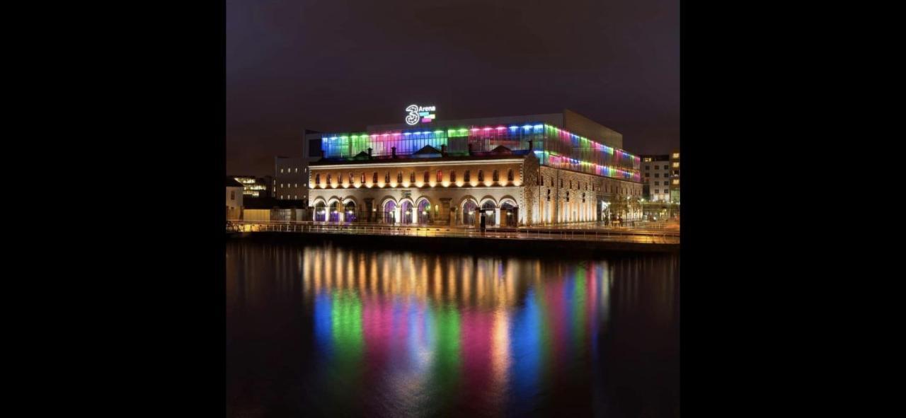 Modern Dublin City Centre Exterior photo